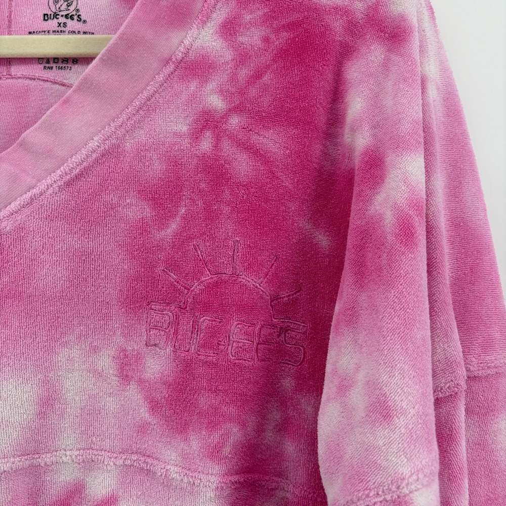 Bucees‎ Pink Tie Dye Spirit Jersey Sweatshirt XS Long Sleeve V Neck Cotton Blend - Picture 2 of 6
